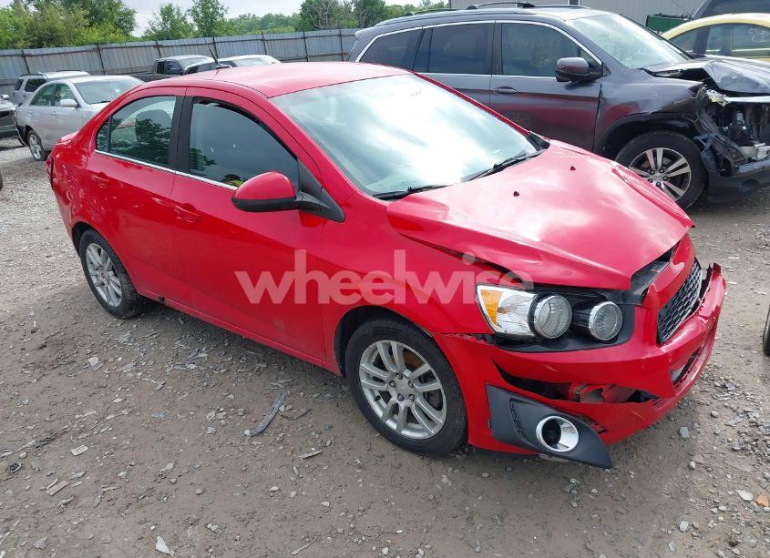 2014 Chevrolet Sonic LT AUTO (VIN 1G1JC5SH7E4149946) main photo