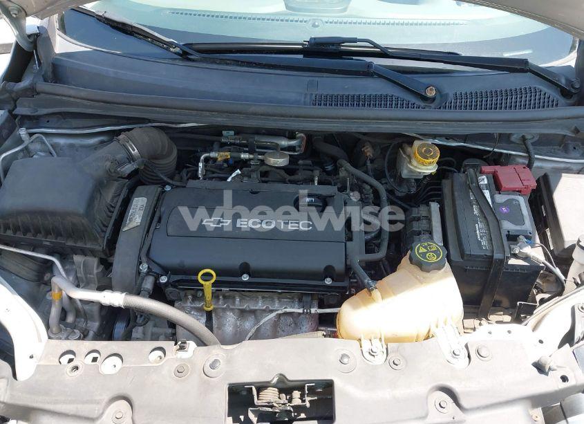 Photo 10 of 2015 Chevrolet Sonic LT AUTO (VIN 1G1JC5SH7F4101381)