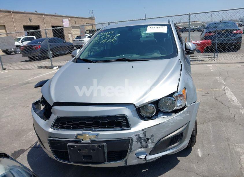 Photo 12 of 2015 Chevrolet Sonic LT AUTO (VIN 1G1JC5SH7F4101381)