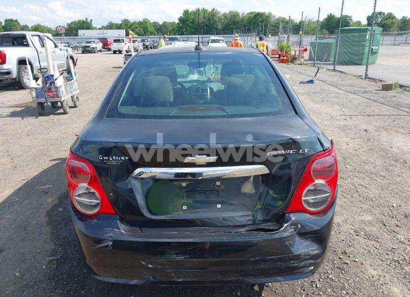 Photo 16 of 2015 Chevrolet Sonic LT AUTO (VIN 1G1JC5SH7F4131397)