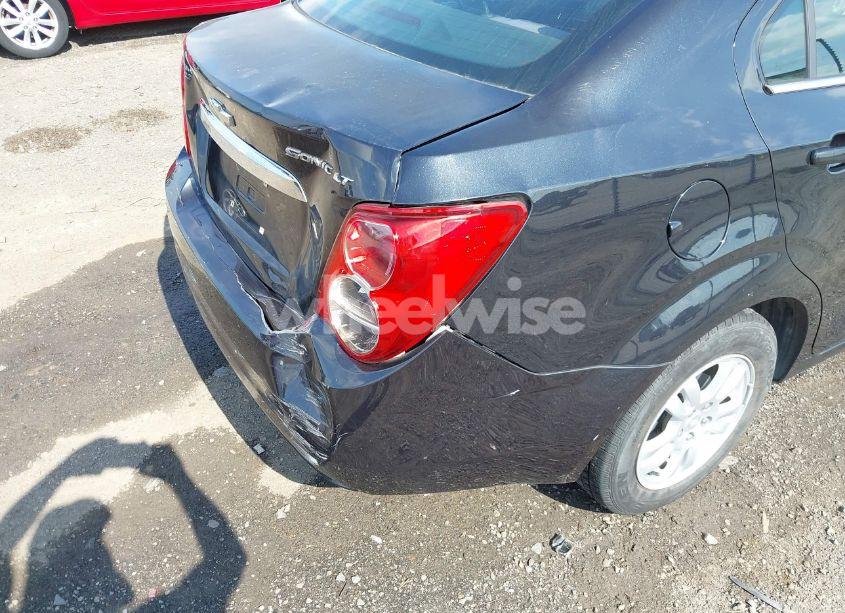 Photo 6 of 2015 Chevrolet Sonic LT AUTO (VIN 1G1JC5SH7F4131397)