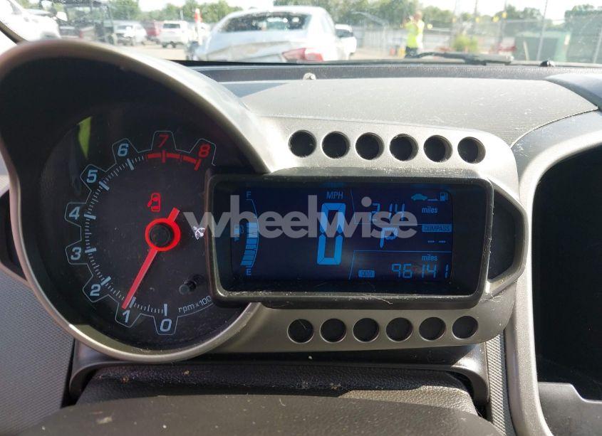 Photo 7 of 2015 Chevrolet Sonic LT AUTO (VIN 1G1JC5SH7F4131397)