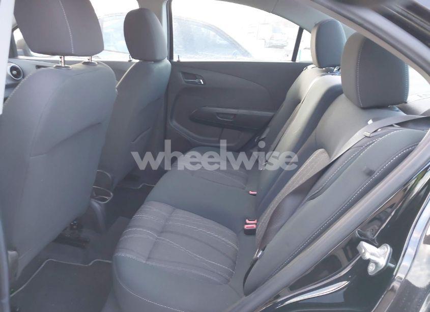 Photo 8 of 2012 Chevrolet Sonic 2LT (VIN 1G1JC5SH8C4119982)