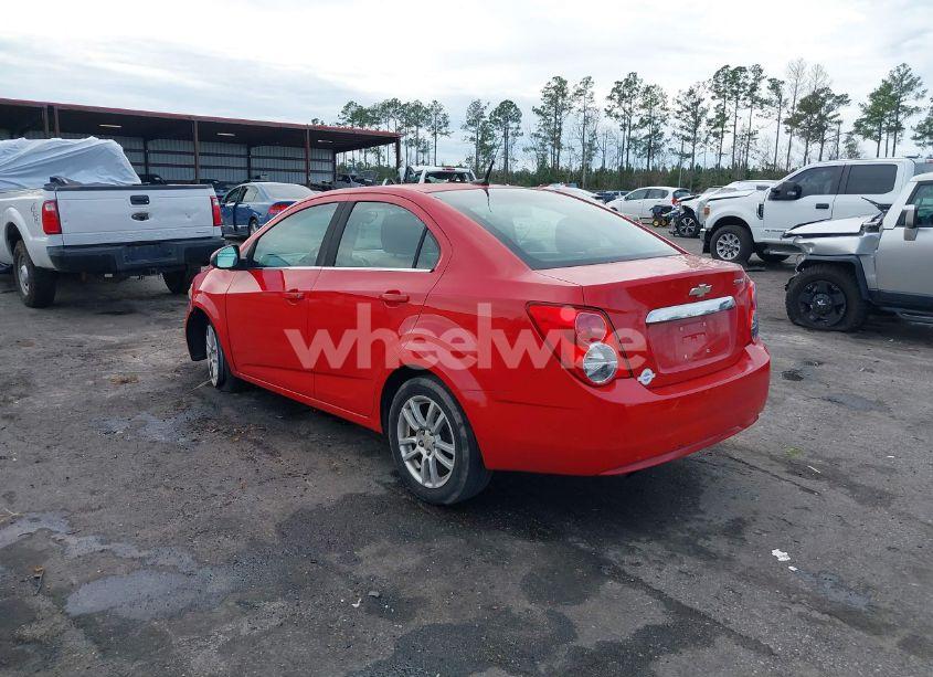 Photo 3 of 2012 Chevrolet Sonic 2LT (VIN 1G1JC5SH8C4140783)