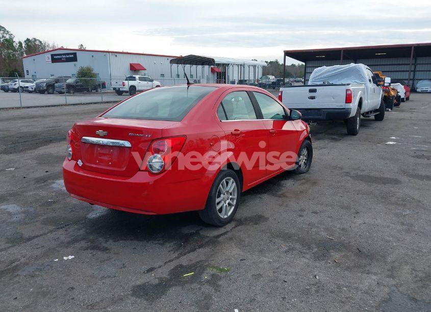 Photo 4 of 2012 Chevrolet Sonic 2LT (VIN 1G1JC5SH8C4140783)