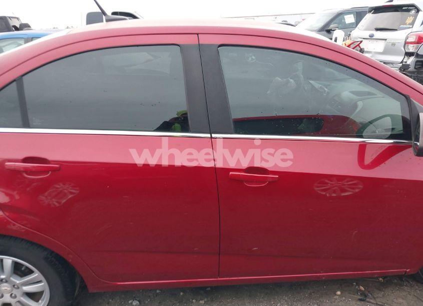 Photo 13 of 2012 Chevrolet Sonic 2LT (VIN 1G1JC5SH8C4160015)