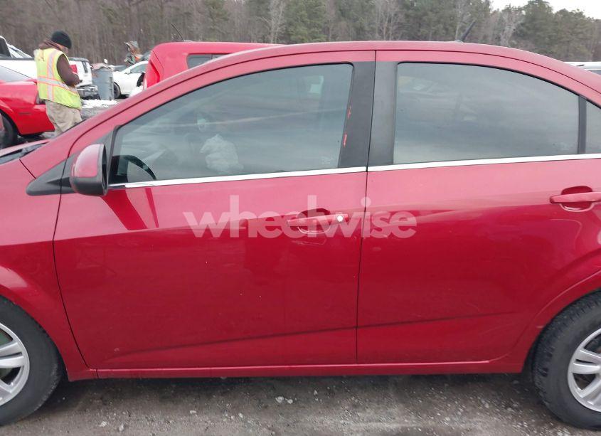 Photo 14 of 2012 Chevrolet Sonic 2LT (VIN 1G1JC5SH8C4160015)