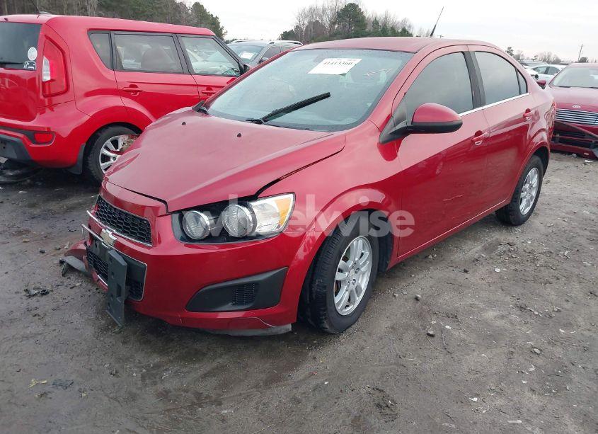 Photo 2 of 2012 Chevrolet Sonic 2LT (VIN 1G1JC5SH8C4160015)
