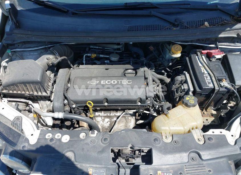 Photo 10 of 2012 Chevrolet Sonic 2LT (VIN 1G1JC5SH8C4176795)