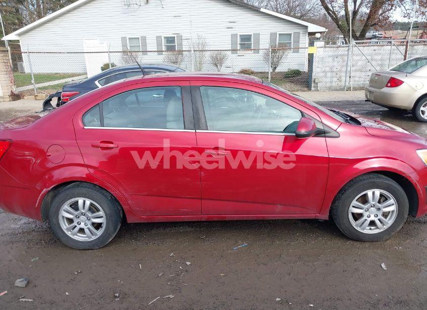 Photo 13 of 2013 Chevrolet Sonic LT AUTO (VIN 1G1JC5SH8D4148299)