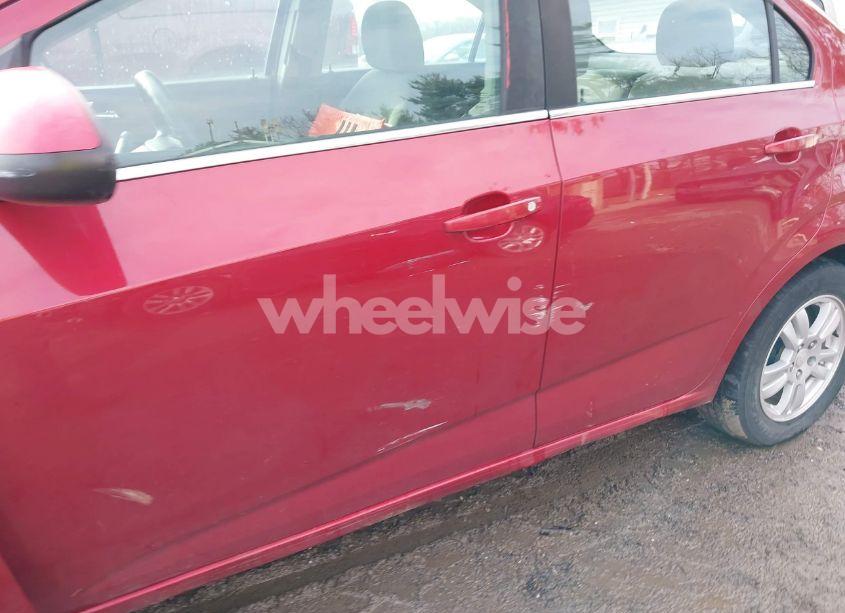 Photo 17 of 2013 Chevrolet Sonic LT AUTO (VIN 1G1JC5SH8D4148299)