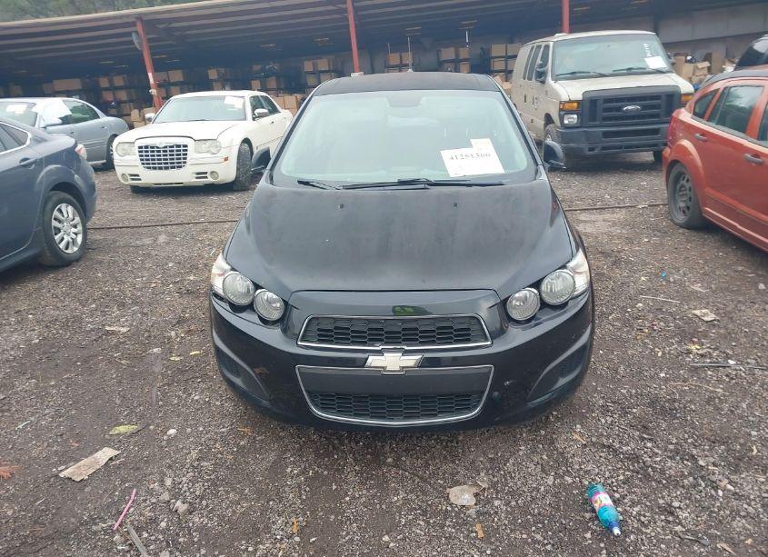 Photo 6 of 2013 Chevrolet Sonic LT AUTO (VIN 1G1JC5SH8D4197888)