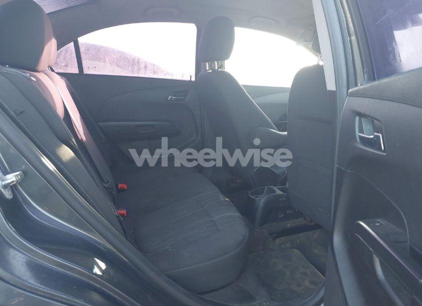 Photo 8 of 2013 Chevrolet Sonic LT AUTO (VIN 1G1JC5SH8D4211854)