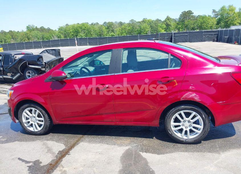 Photo 14 of 2013 Chevrolet Sonic LT AUTO (VIN 1G1JC5SH8D4248175)