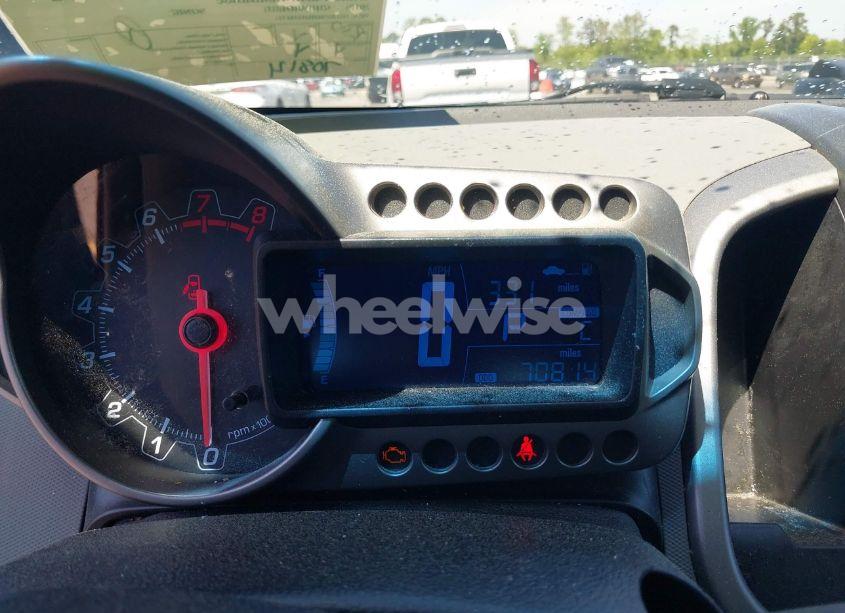 Photo 7 of 2013 Chevrolet Sonic LT AUTO (VIN 1G1JC5SH8D4248175)