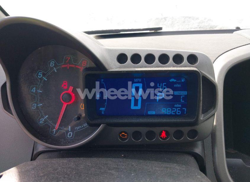 Photo 7 of 2014 Chevrolet Sonic LT AUTO (VIN 1G1JC5SH8E4154251)