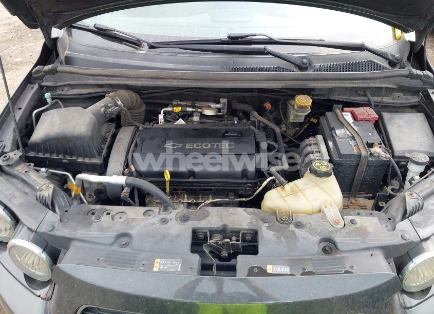 Photo 10 of 2014 Chevrolet Sonic LT AUTO (VIN 1G1JC5SH8E4235864)