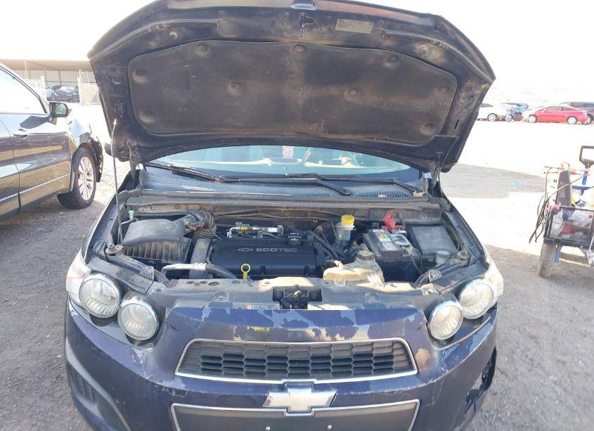 Photo 10 of 2015 Chevrolet Sonic LT AUTO (VIN 1G1JC5SH8F4173030)