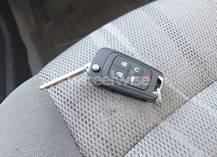 Photo 11 of 2015 Chevrolet Sonic LT AUTO (VIN 1G1JC5SH8F4179250)