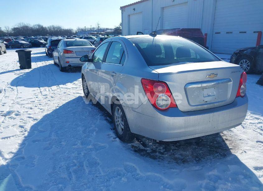 Photo 3 of 2016 Chevrolet Sonic LT AUTO (VIN 1G1JC5SH8G4130177)