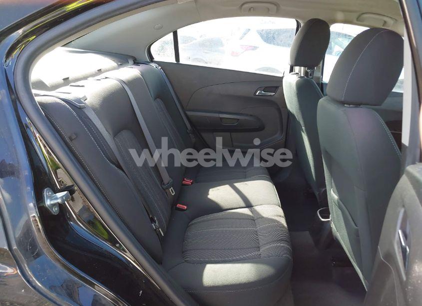 Photo 8 of 2012 Chevrolet Sonic 2LT (VIN 1G1JC5SH9C4118520)