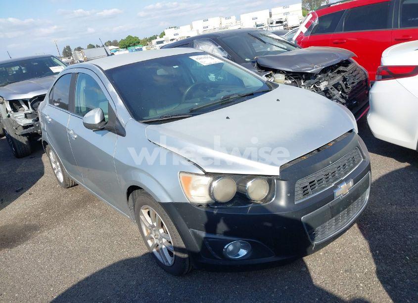 2012 Chevrolet Sonic 2LT (VIN 1G1JC5SH9C4136290) main photo