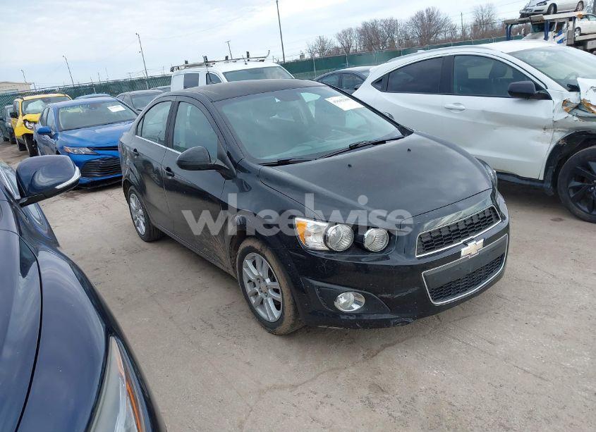 2012 Chevrolet Sonic 2LT (VIN 1G1JC5SH9C4165854) main photo