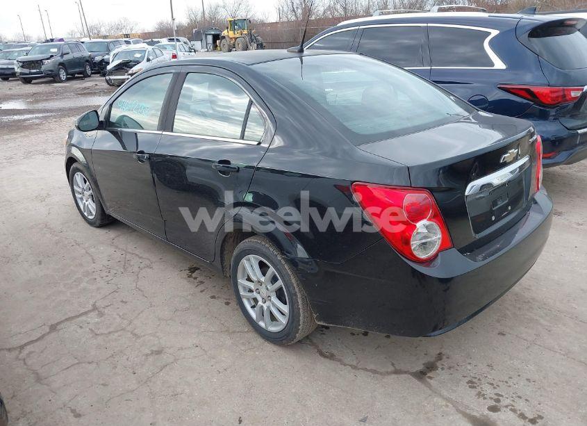 Photo 3 of 2012 Chevrolet Sonic 2LT (VIN 1G1JC5SH9C4165854)