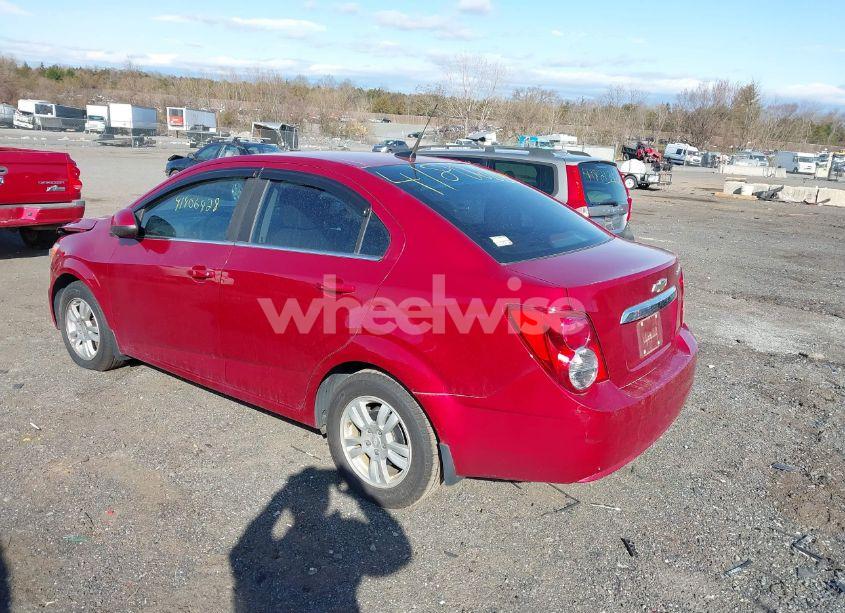 Photo 3 of 2012 Chevrolet Sonic 2LT (VIN 1G1JC5SH9C4189183)