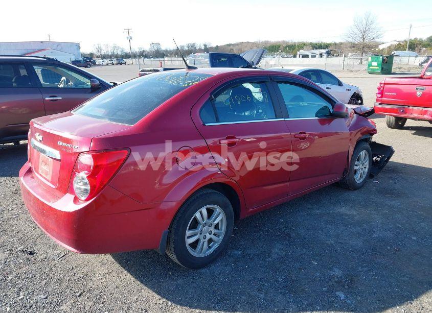 Photo 4 of 2012 Chevrolet Sonic 2LT (VIN 1G1JC5SH9C4189183)
