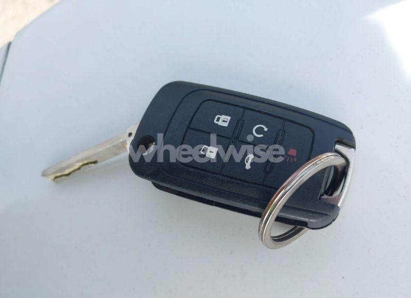 Photo 11 of 2013 Chevrolet Sonic LT AUTO (VIN 1G1JC5SH9D4100987)