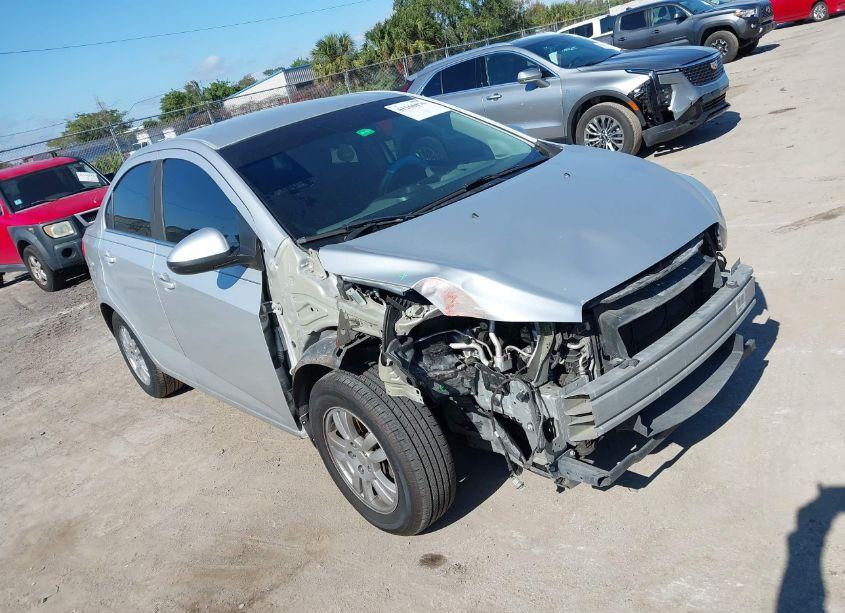 2013 Chevrolet Sonic LT AUTO (VIN 1G1JC5SH9D4142169) main photo