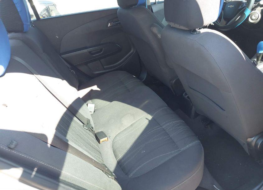 Photo 8 of 2013 Chevrolet Sonic LT AUTO (VIN 1G1JC5SH9D4142169)