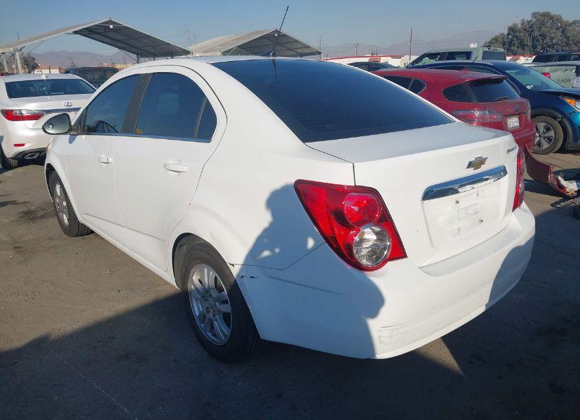 Photo 3 of 2013 Chevrolet Sonic LT AUTO (VIN 1G1JC5SH9D4142477)