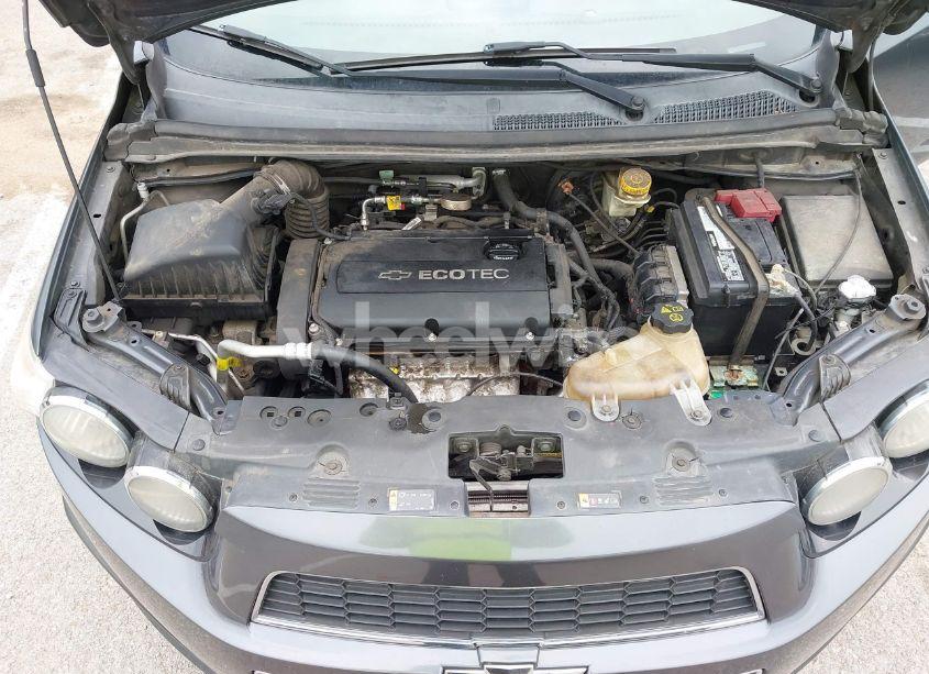 Photo 10 of 2013 Chevrolet Sonic LT (VIN 1G1JC5SH9D4201088)