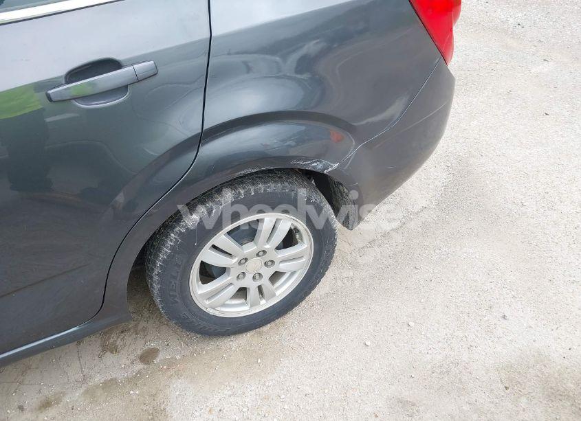 Photo 6 of 2013 Chevrolet Sonic LT (VIN 1G1JC5SH9D4201088)