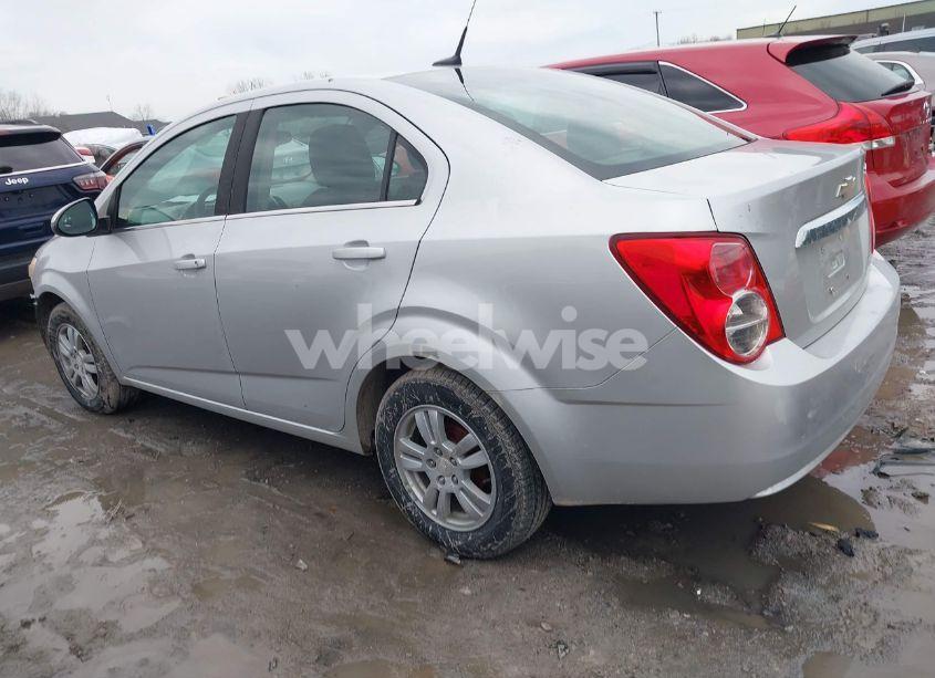 Photo 15 of 2014 Chevrolet Sonic LT AUTO (VIN 1G1JC5SH9E4164223)