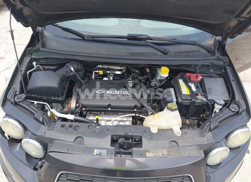 Photo 10 of 2015 Chevrolet Sonic LT AUTO (VIN 1G1JC5SH9F4108042)