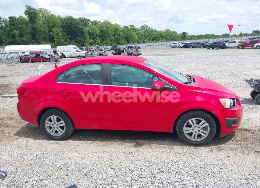 Photo 14 of 2015 Chevrolet Sonic LT AUTO (VIN 1G1JC5SH9F4139887)