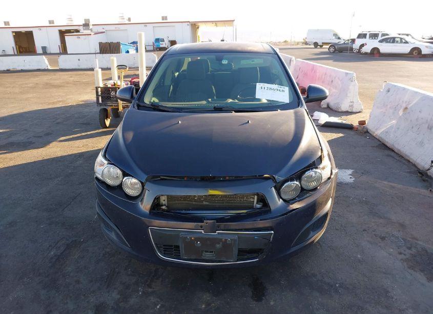 Photo 6 of 2015 Chevrolet Sonic LT AUTO (VIN 1G1JC5SH9F4158326)