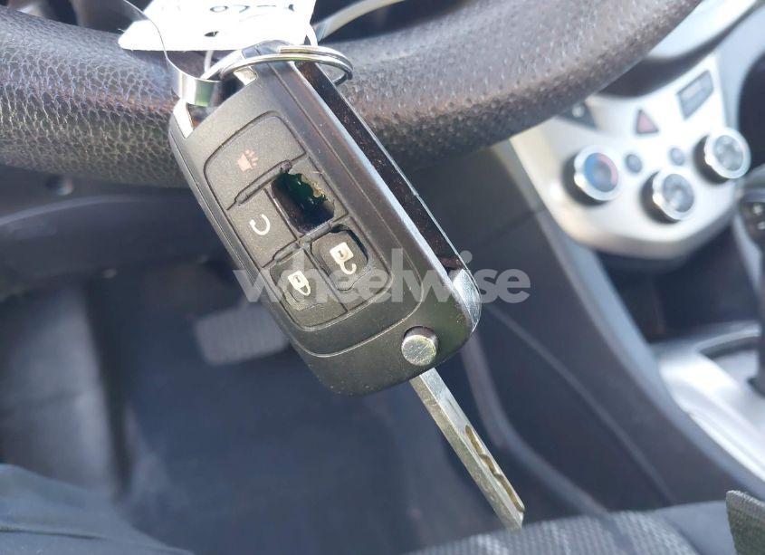 Photo 11 of 2015 Chevrolet Sonic LT AUTO (VIN 1G1JC5SH9F4160724)