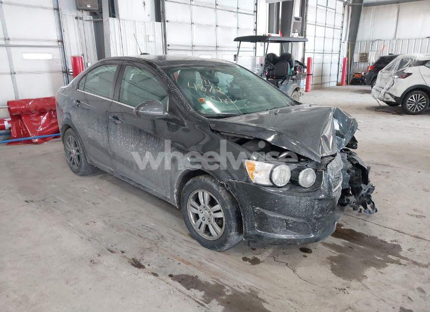2015 Chevrolet Sonic LT AUTO (VIN 1G1JC5SH9F4174588) main photo