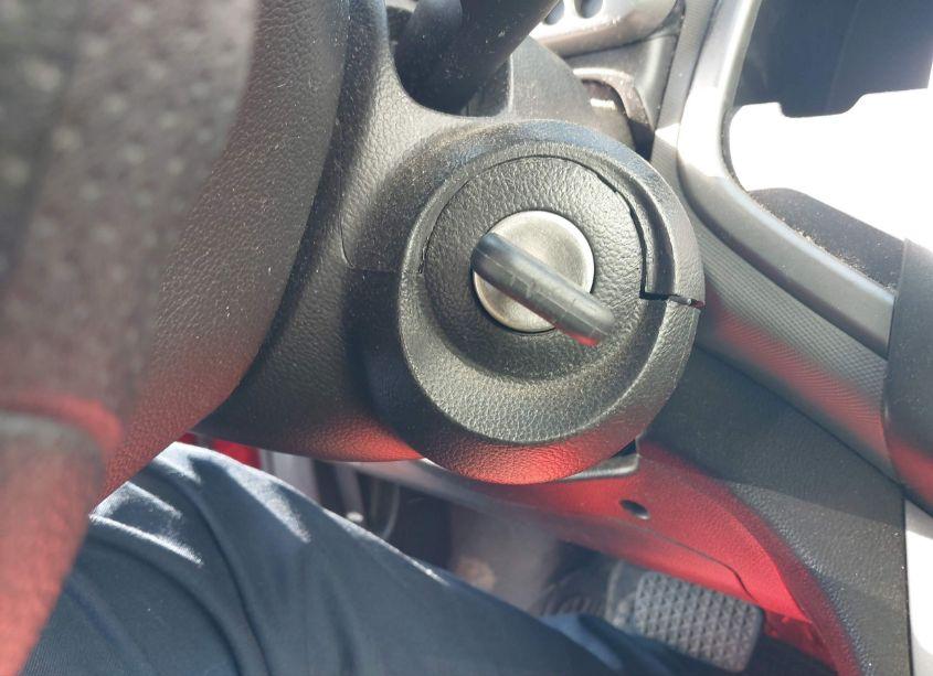 Photo 11 of 2015 Chevrolet Sonic LT AUTO (VIN 1G1JC5SH9F4178608)