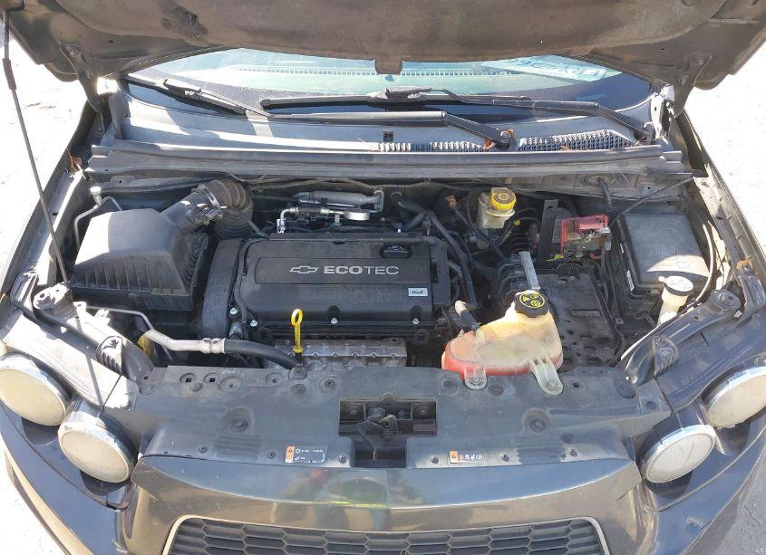 Photo 10 of 2015 Chevrolet Sonic LT AUTO (VIN 1G1JC5SH9F4181900)