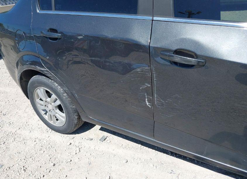 Photo 6 of 2016 Chevrolet Sonic LT AUTO (VIN 1G1JC5SH9G4131161)