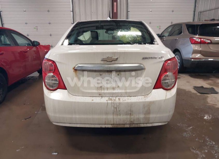Photo 16 of 2012 Chevrolet Sonic 2LT (VIN 1G1JC5SHXC4105386)