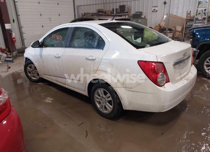 Photo 3 of 2012 Chevrolet Sonic 2LT (VIN 1G1JC5SHXC4105386)