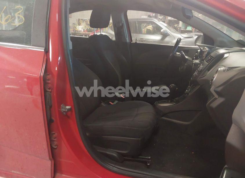 Photo 5 of 2012 Chevrolet Sonic 2LT (VIN 1G1JC5SHXC4142549)