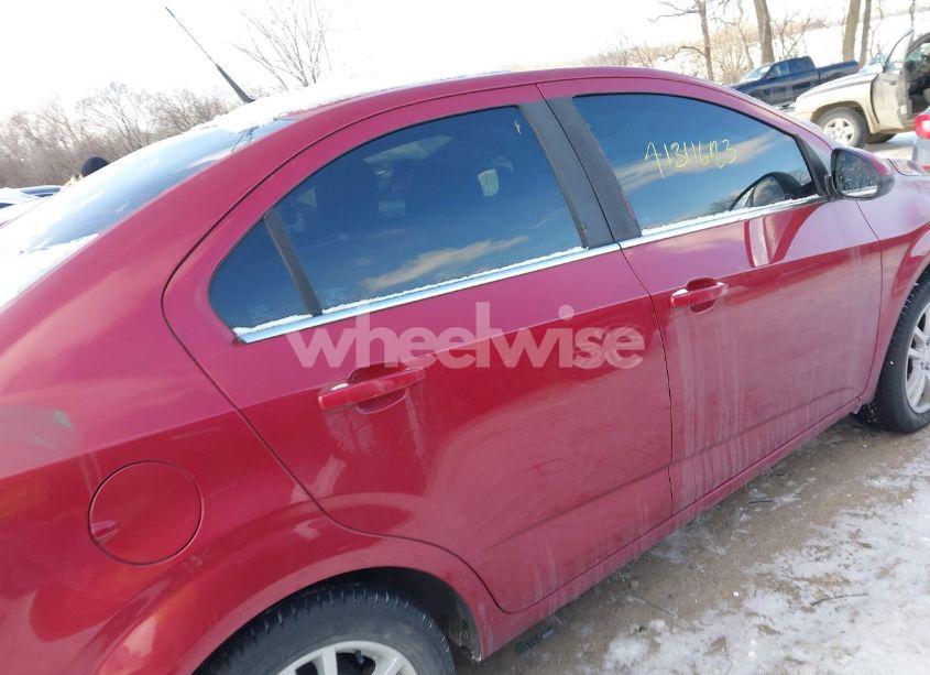 Photo 13 of 2012 Chevrolet Sonic 2LT (VIN 1G1JC5SHXC4213944)