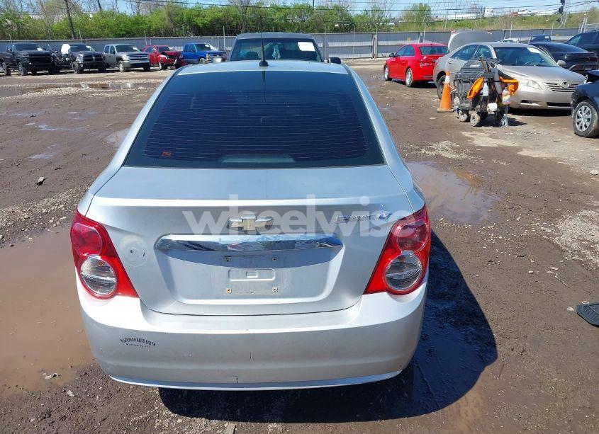 Photo 16 of 2013 Chevrolet Sonic LT (VIN 1G1JC5SHXD4185418)